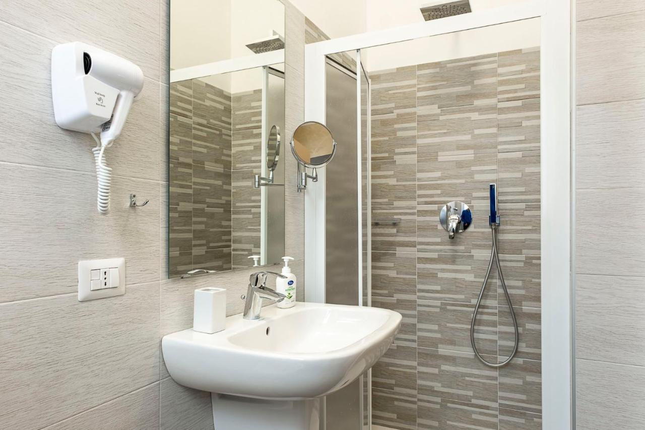 Leader Apartment 2 - Monzino - Hockey Msg Arena - Linate - Milano Esterno foto